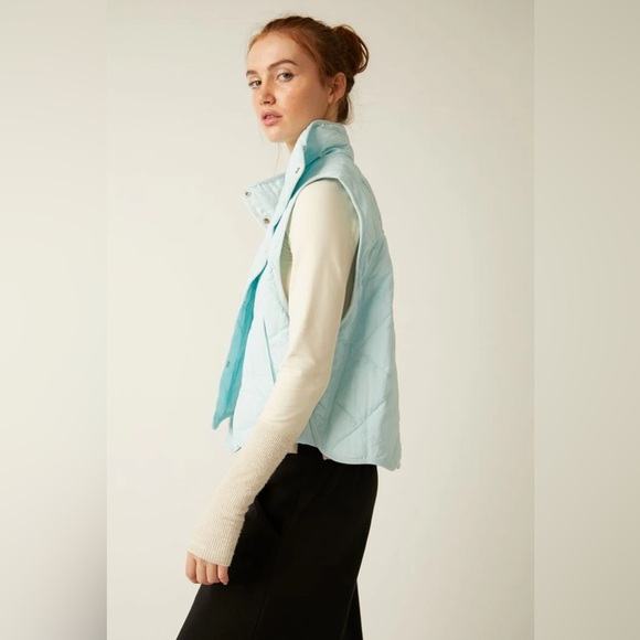 Free People movement Quinn Quilted Puffer Vest - Picture 2 of 4